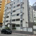 Apartamento 2 dormitórios a 225 metros da Roda Gigante.